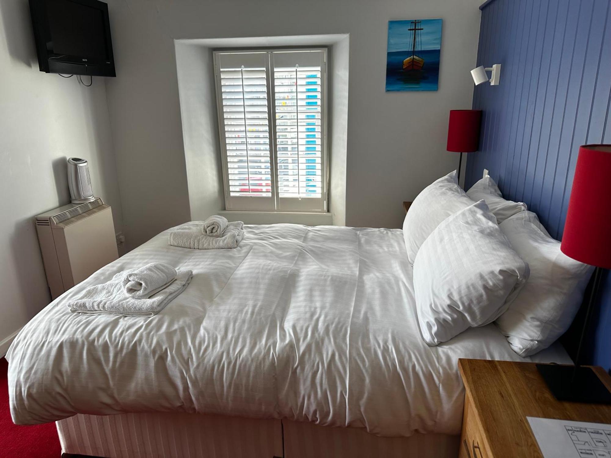 Castle Hotel Aberaeron Zewnętrze zdjęcie