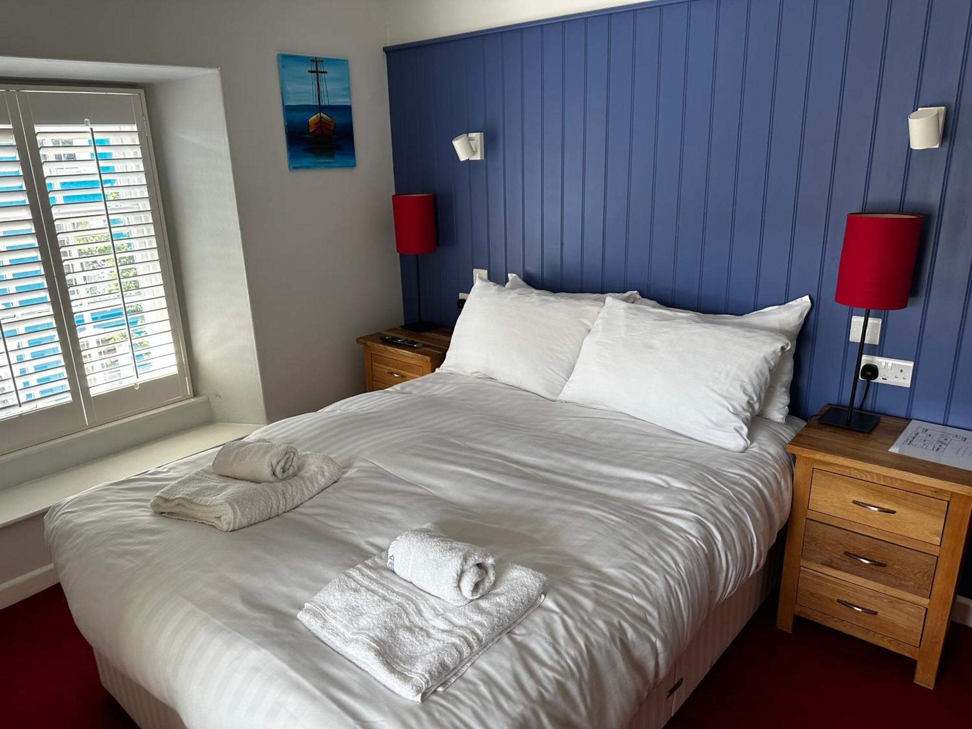 Castle Hotel Aberaeron Zewnętrze zdjęcie