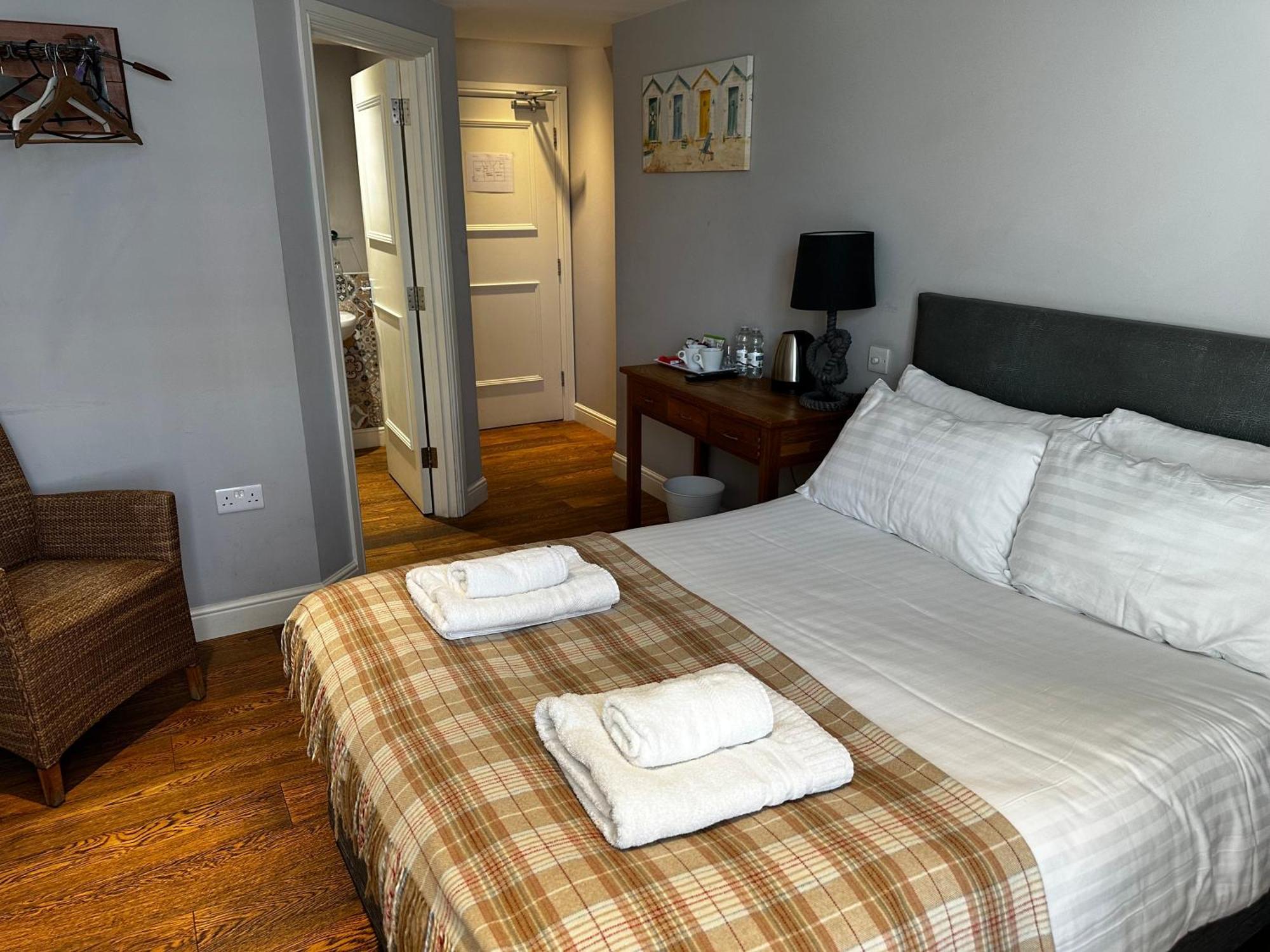Castle Hotel Aberaeron Zewnętrze zdjęcie